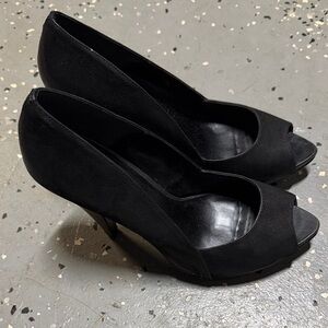 Mia limited edition black heels